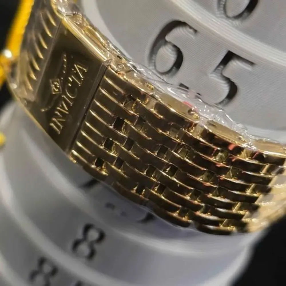 N/A elegant gold